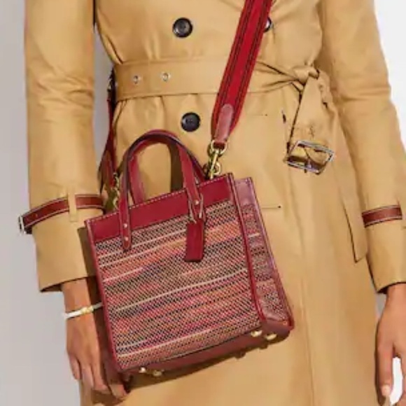 Coach Field Tote 22 in Woven Leather NWT - Picture 2 of 9